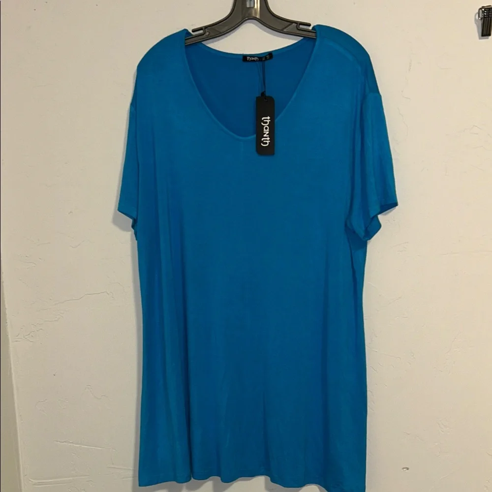 NWT Thanth 4x V Neck Blue Short sleeve Rayon Spandex Lightweight Tee Shirt